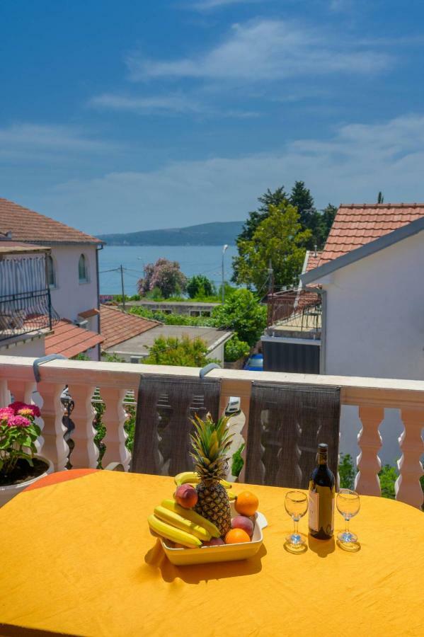 Apartments Tasija Tivat Buitenkant foto