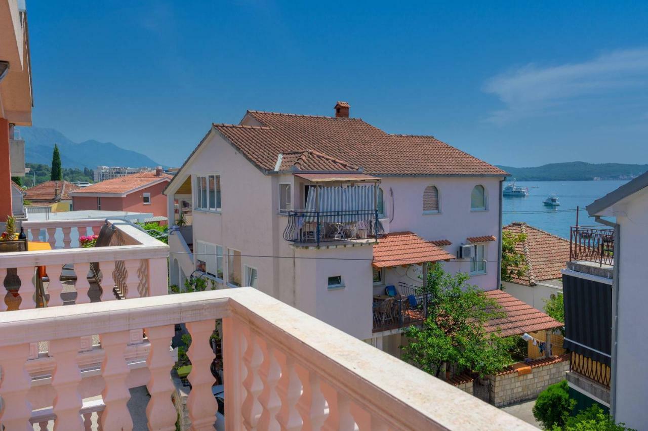 Apartments Tasija Tivat Buitenkant foto